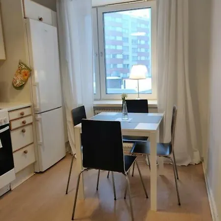 Kotimaailma - Tilava Kaksio Sornaisissa * Helsinki